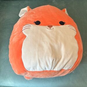 Squish mellow chinchilla orange 1 foot